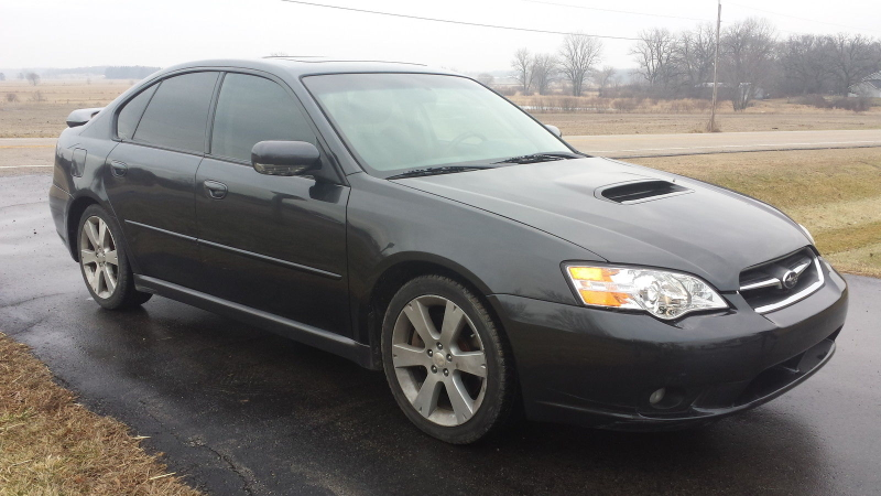 Illustration for article titled Here Are Ten Of The Best 2000s Cars On eBay For Less Than $10,000
